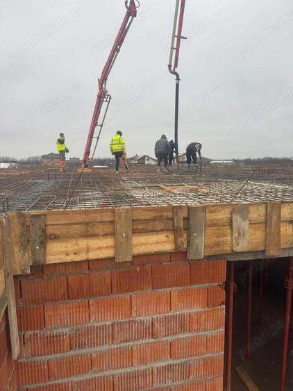 Casă cu Teren 820 Mp în Șag