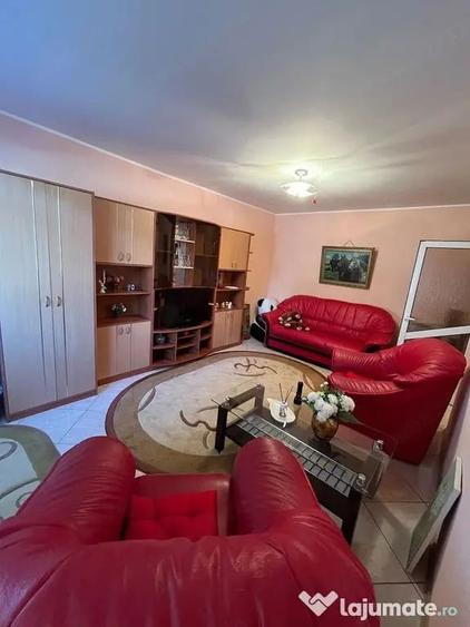 Apartament cu 2 camere decomandat în Siderurgiștilor