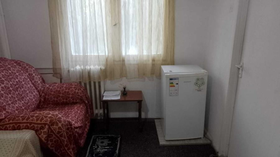PROPRIETAR, Moghioros, 1/10 gars. 20mp, 200, la 2 min. de metrou, SERIOZITATE, termen LUNG - 7