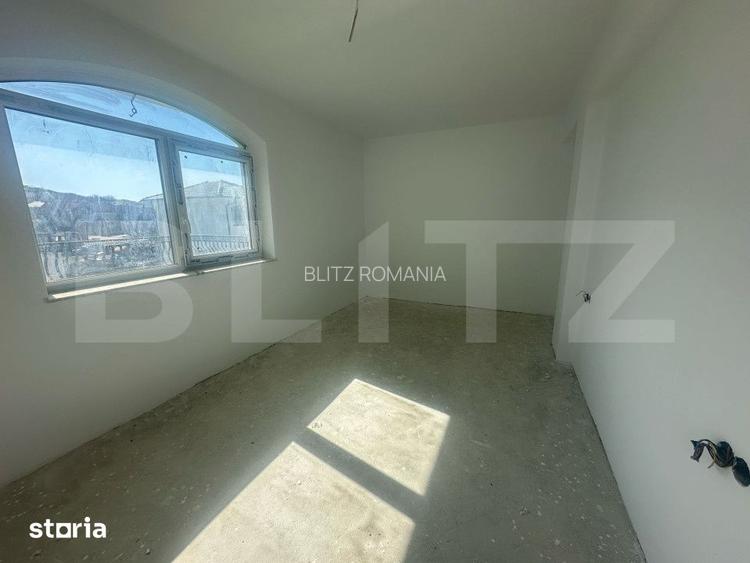 Casa in stil mediteranean, cu 4 camere, 158 mp, zona Dezmir