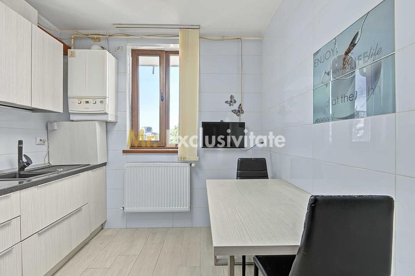 Apartament cu 3 camere decomandat, mobilat în Central