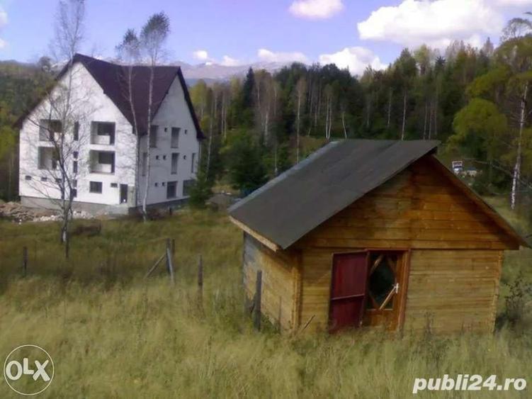Teren de 714 mp, în Uric