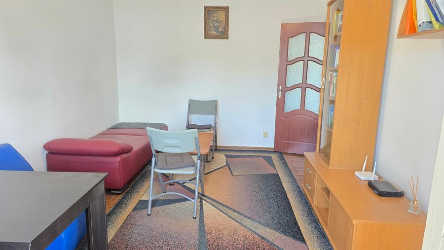 Apartament cu 3 camere decomandat în Zarand