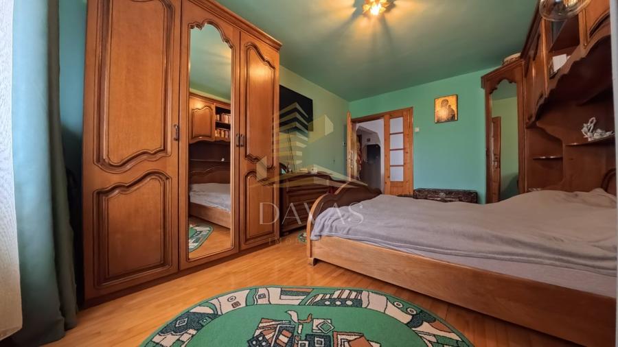 Apartament cu 4 camere decomandat, mobilat în Mănăștur