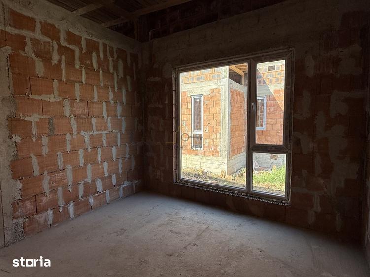 Casa la Rosu Domnesti, 4 Cam, Teren 500mp, Comision 0% - 2