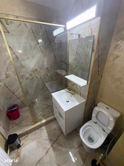 Apartament cu 2 camere decomandat în Calea București