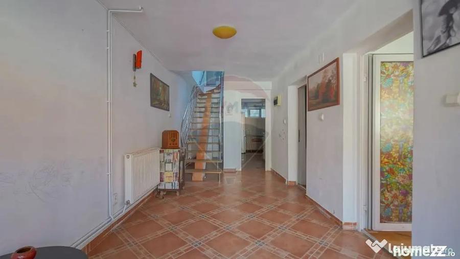 Casă cu 4 camere cu Teren 108 Mp în Schei