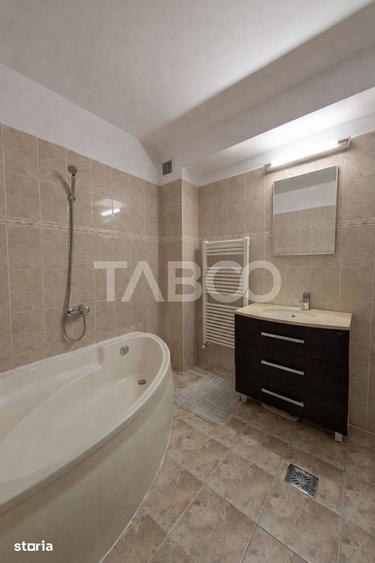 Apartament cu 3 camere semidecomandat în Bună Ziua