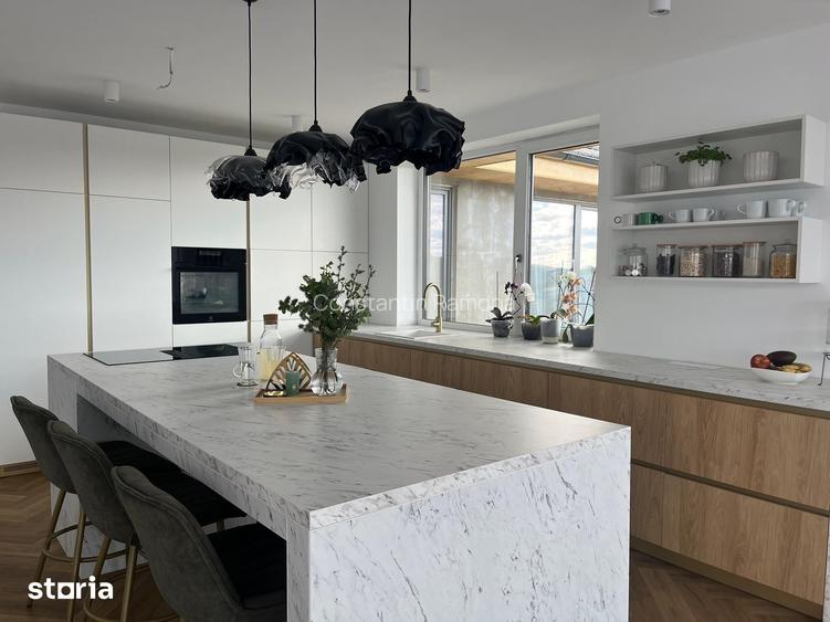 Poieni?a - Casa 4 camere - Teren 2.000 mp