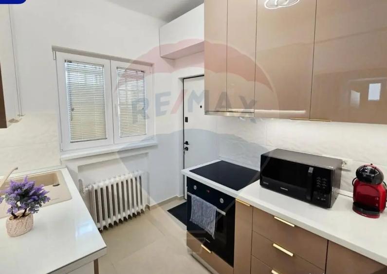 Apartament 4 camere de inchiriat Bd. Unirii / Str. V... - 2