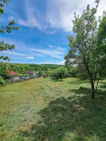 Teren de 1518 mp, în Central