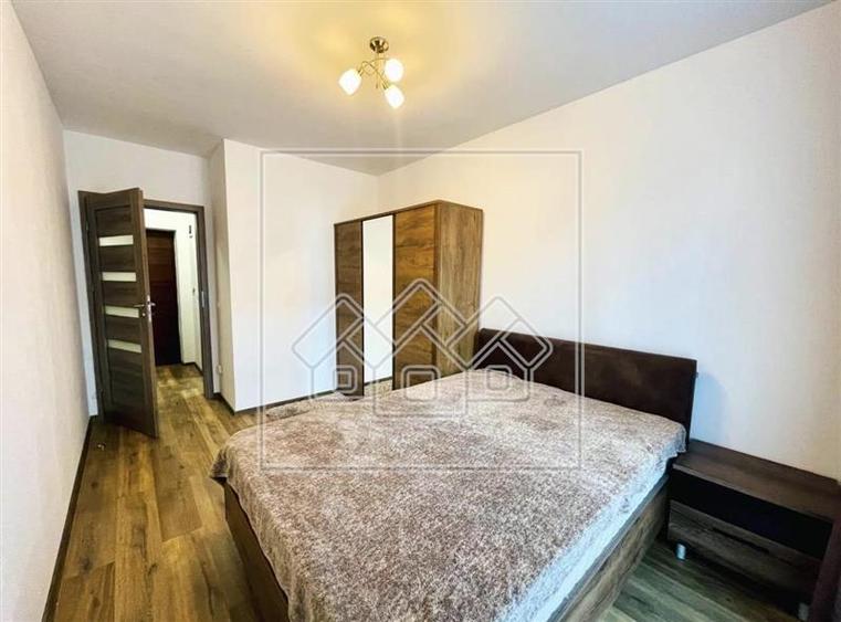 Apartament cu 2 camere decomandat în Lazaret