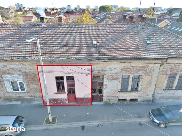 Apartament cu 2 camere semidecomandat în Drăgășani