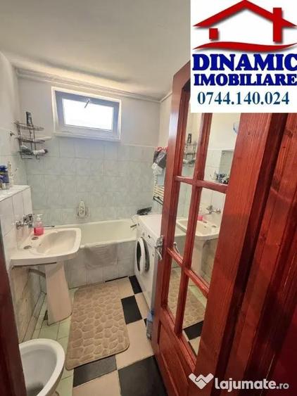 Apartament cu 2 camere decomandat în Mărăței