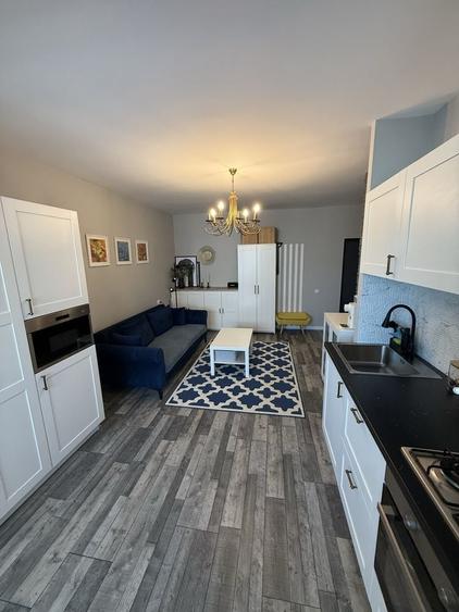 Apartament cu 2 camere decomandat în Florești