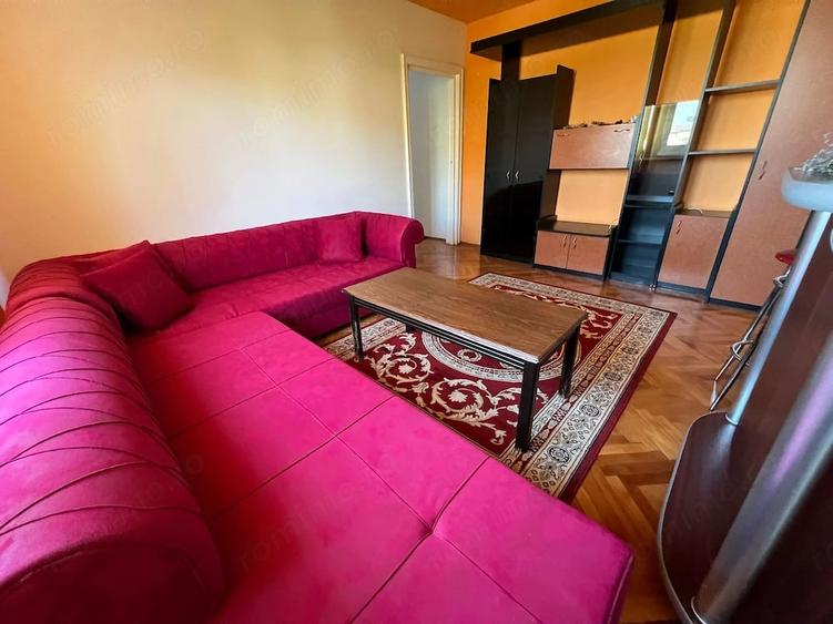 Apartament cu 3 camere semidecomandat în Olimpia-Stadion