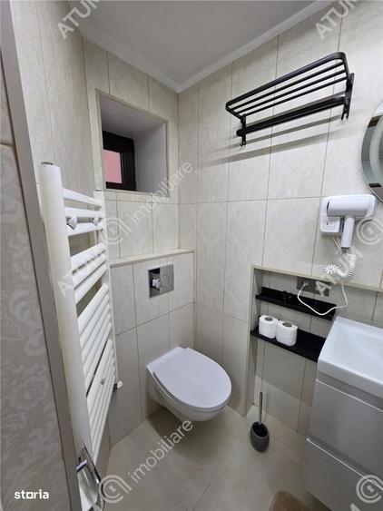 Apartament cu 3 camere în Cristian