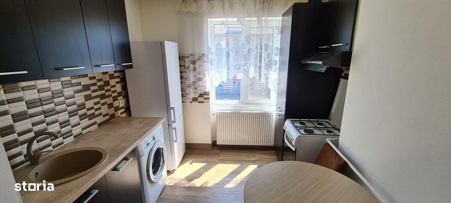 Apartament cu 2 camere semidecomandat în Micălaca