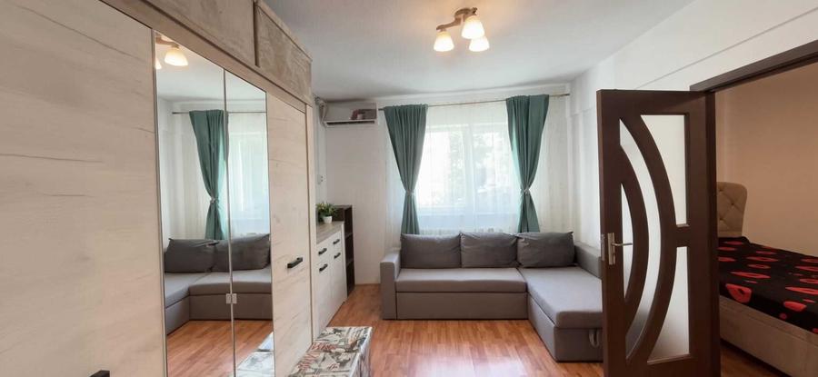 Apartament semidecomandat în Neptun