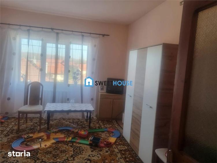 CASA CU ETAJ ZONA CETATII - 7