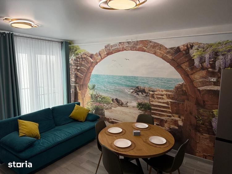 Apartament cu 3 camere în Năvodari