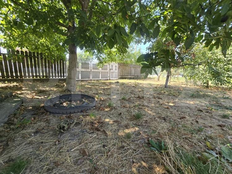 Casă cu 5 camere cu Canalizare în Produlești
