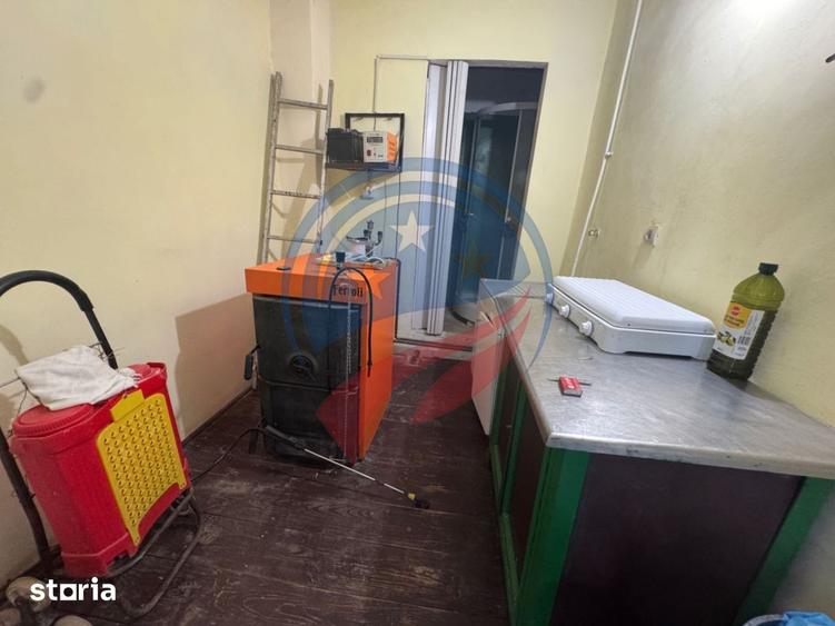 Casă cu 7 camere cu Canalizare în Orodel