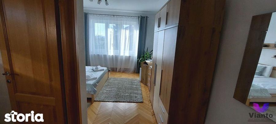 Casă cu 4 camere cu Teren 200 Mp în Sub Arini