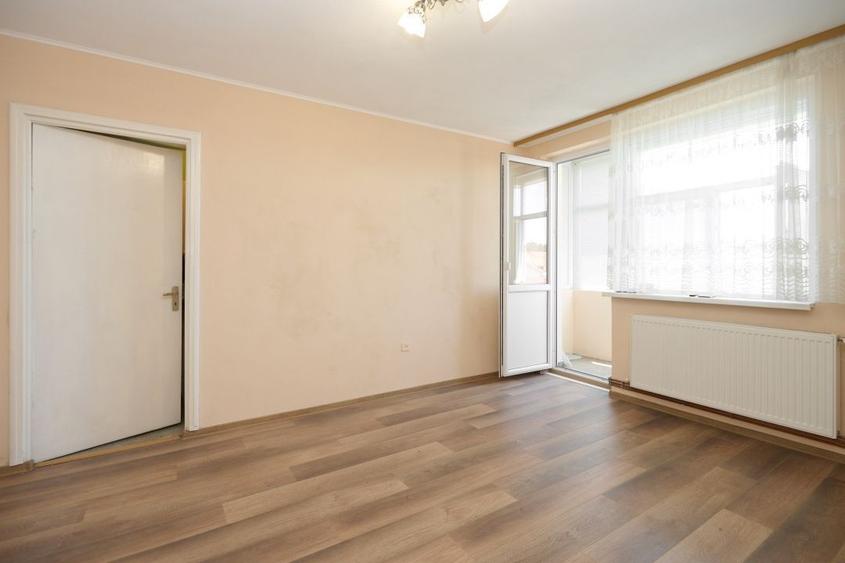 Apartament cu 2 camere semidecomandat în Teilor