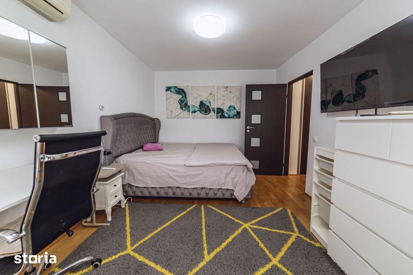 Apartament cu 3 camere semidecomandat în Titan