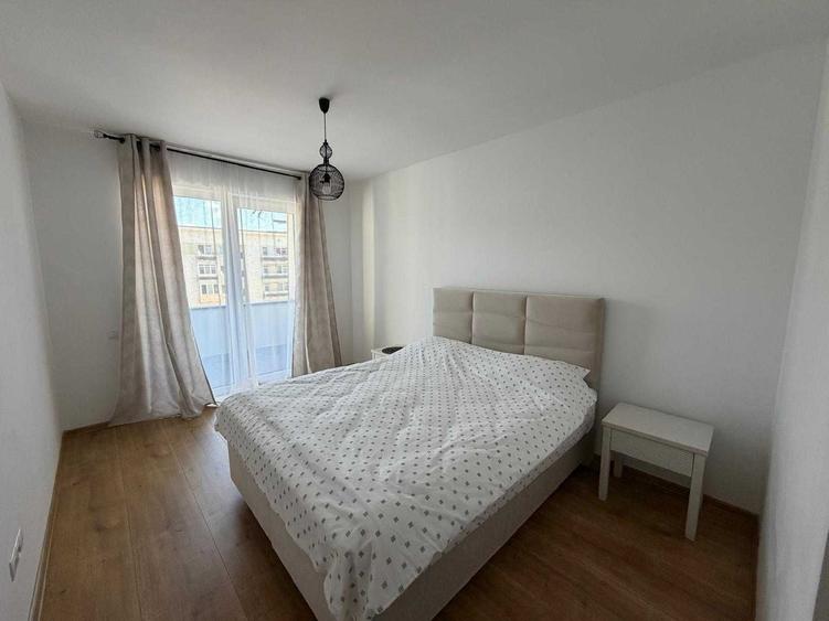 Apartament cu 2 camere decomandat în Florești