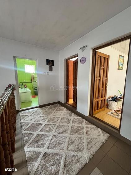 Casă cu 4 camere în Deve