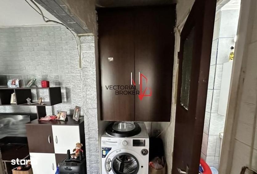 Apartament cu 2 camere semidecomandat în Vitan