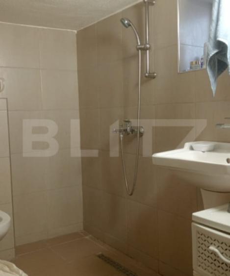 Casă cu 5 camere cu Teren 60 Mp în Astra