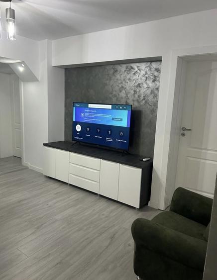 Apartament cu 4 camere decomandat în Ultracentral