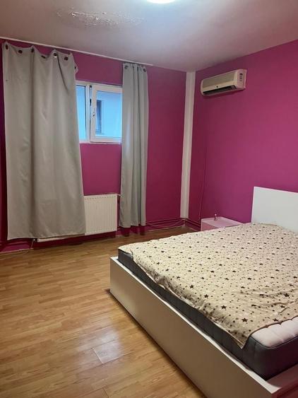 Apartament cu 2 camere decomandat în Apărătorii Patriei