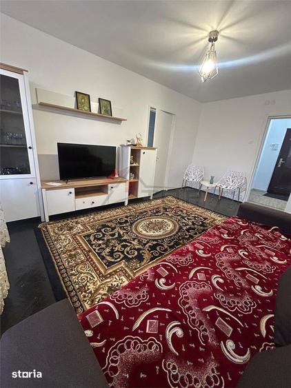 Apartament cu 2 camere decomandat în Primăverii