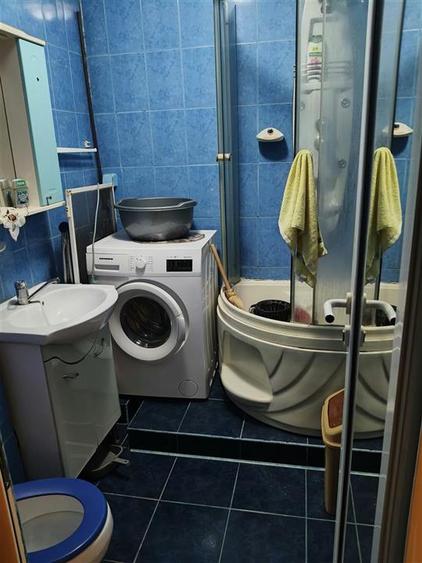 Garsonieră semidecomandată în Apollo