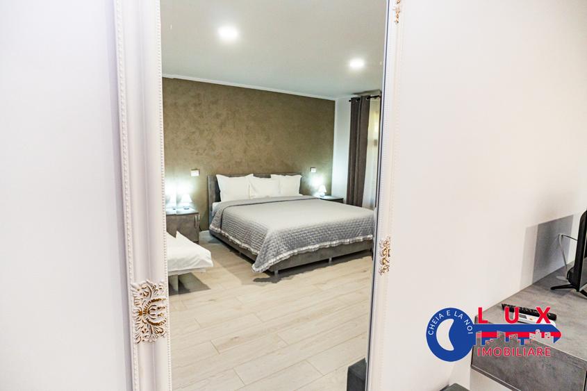 Casă individuală cu 14 camere cu Teren 2276 Mp în Dunavățu de Jos