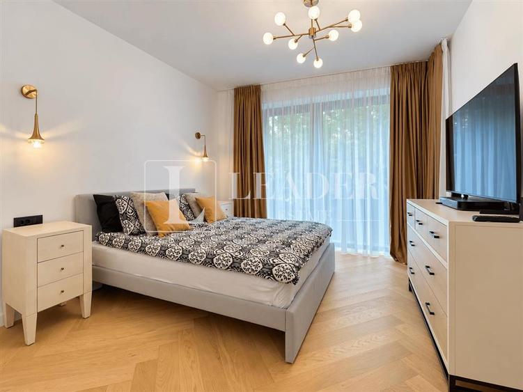 Casă cu 5 camere cu Teren 430 Mp în Pipera