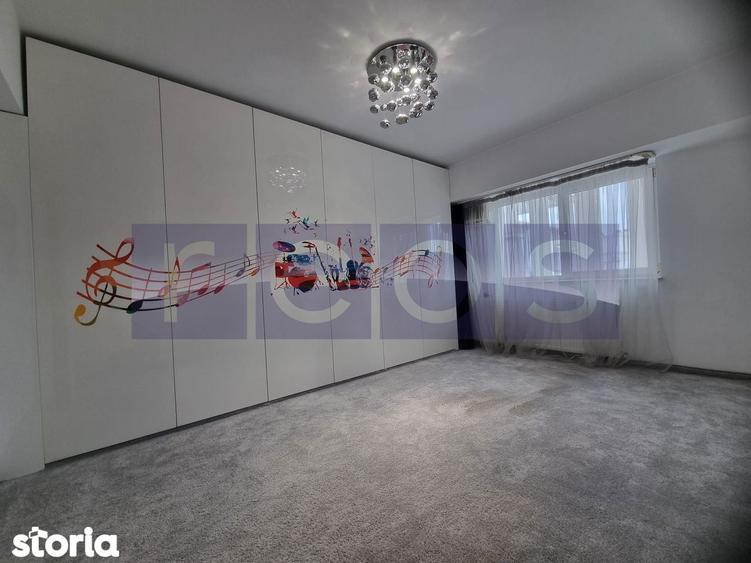 Apartament cu 3 camere, mobilat în Centrul Civic