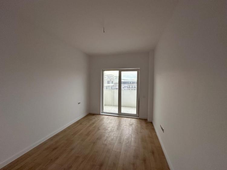 Apartament cu 2 camere semidecomandat în Florești