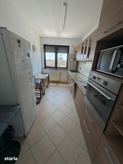 Apartament cu 3 camere decomandat, mobilat în Moșilor