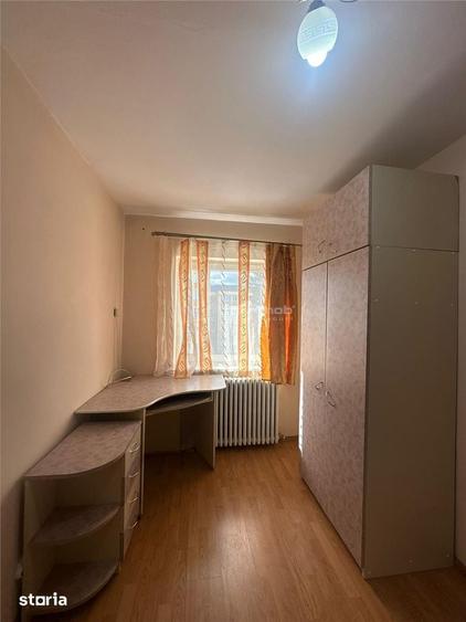 Apartament decomandat cu 3 camere, zona Cetate - 7