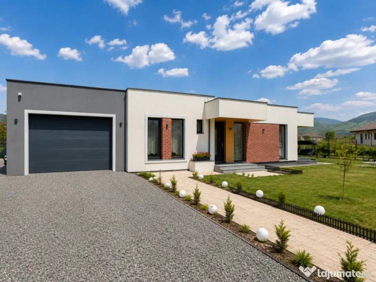 Casă cu 4 camere cu Teren 700 Mp în Mocira