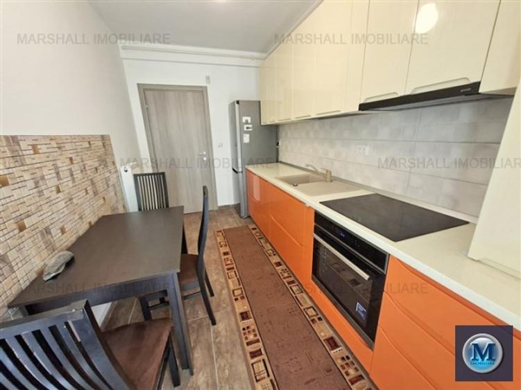 Apartament cu 3 camere decomandat în Albert