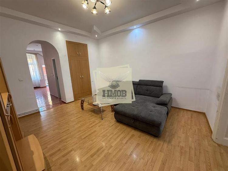 Apartament cu 2 camere nedecomandat în Central