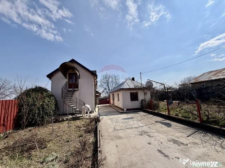 Casă cu 4 camere cu Teren 1300 Mp în Jariștea