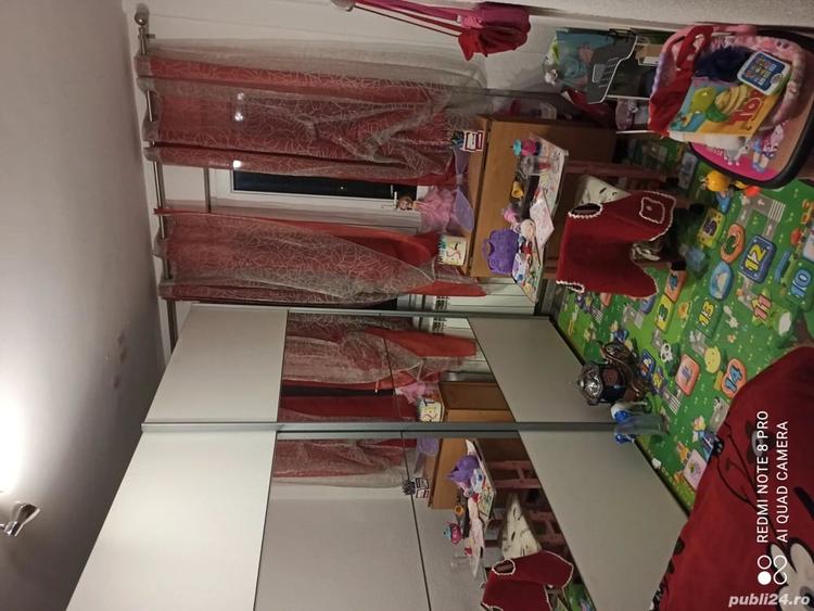 Apartament cu 3 camere decomandat în Micro 13