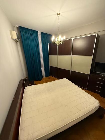 Apartament cu 2 camere decomandat în Romană